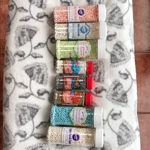 Pearls for cakes/cupcakes.